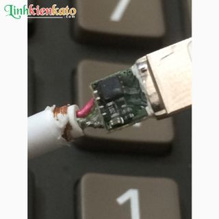 Cáp IPhone X Xịn IC 8 Chân