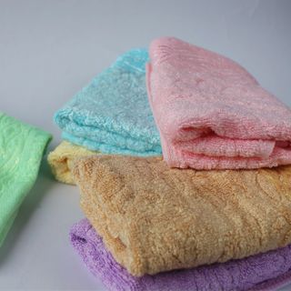 Khăn Mặt Sợi Tre Cao Cấp 30x50 cm - 70Gr