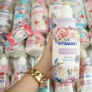 Sữa tắm hương nước hoa aron vitamin e giá sỉ