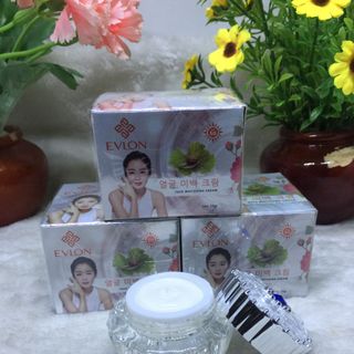 Kem Dưỡng Trắng Da Evlon