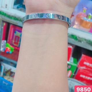 Vòng tay inox không bao giờ đen10
