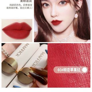 Son thỏi Maffick