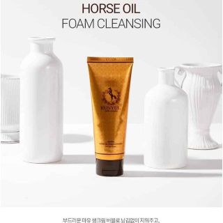Sữa Rửa Mặt Dầu Ngựa Eunyul Hàn Quốc giá sỉ