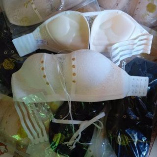 Áo lót chống tụt áo ngực rút dây tạo khe