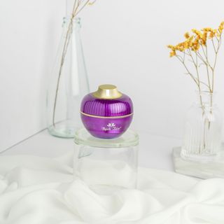 Bạch tiên T4 - Kem dưỡng trắng, ngừa sạm, ngừa nhăn da, mờ thâm quầng mắt T4 17g