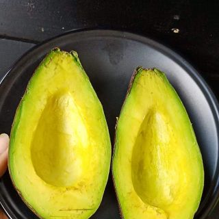 Bơ Sáp Trái Tươi_Size 2-3-4 trái/kg