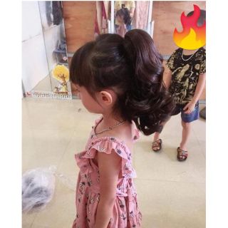 Sỉ Tóc Giả Ngoạm Xoăn Cho Bé