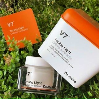 Kem V7 vuông