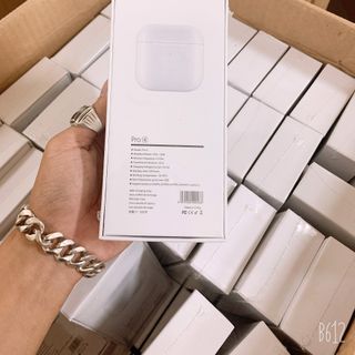 Tai nghe Pro 4