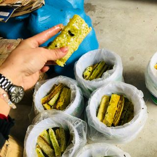 mật ong khoái , ruồi