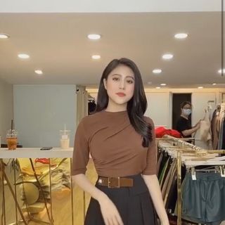 Chân váy xòe đại cạp