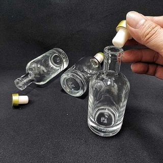 Chai Thủy Tinh 100ML cao cấp mẫu vốt ka – Lọ Thủy Tinh 100ML siêu trong – Chai đựng rượu mini - Vỏ chai rượu mini bỏ túi (F1)