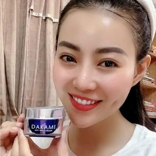 Kem chống lão hóa dakami