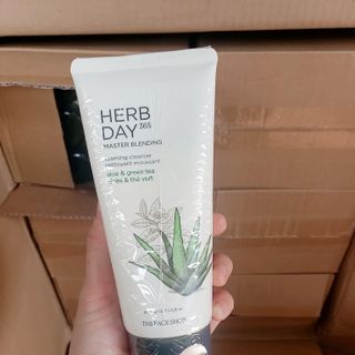 SỮA RỬA MẶT 365