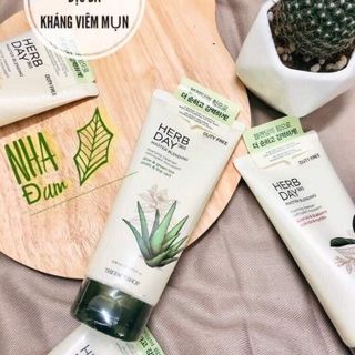 SỮA RỬA MẶT 365