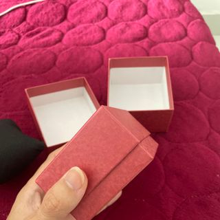 HỘP ĐỰNG ĐỒNG HỒ