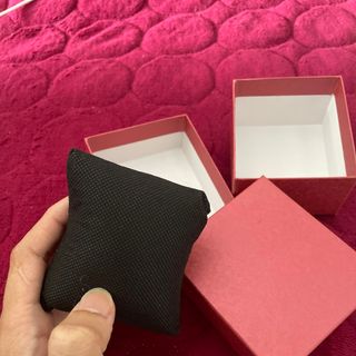 HỘP ĐỰNG ĐỒNG HỒ