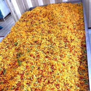 Khô gà lá chanh hộp 500g