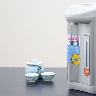 BÌNH THỦY ĐIỆN COMET CM-3217 3.4 LÍT
