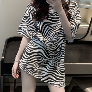 ÁO THUN FORM RỘNG NGỰA VẰN