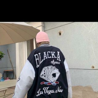Áo khoác dù bomber 2 lớp kiểu dáng bóng chày in hình lá bài lasvegas.