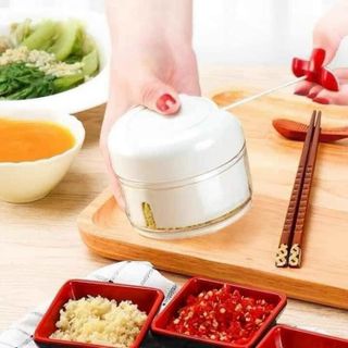 Máy xay tỏi rút dây