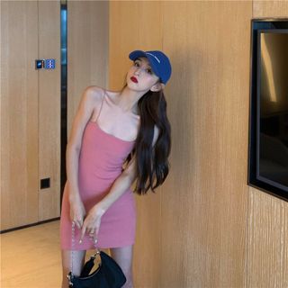 ĐẦM THUN BODY 2 DÂY - HỒNG