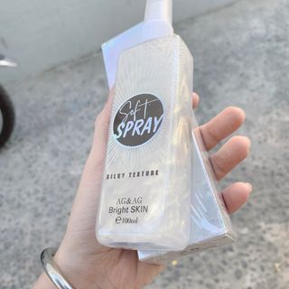 Xịt khoá nền trang điểm bắt sáng AG&AG Bright Skin
