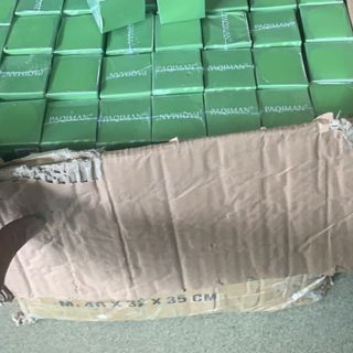 Mặt nạ bùn trà xanh dưỡng ẩm kiềm dầu