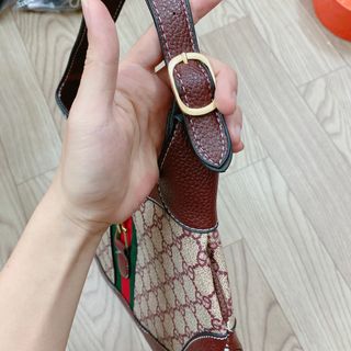 Túi GG Siêu Hot Dáng Thuyền