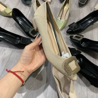 Lô cao gót quảng châu