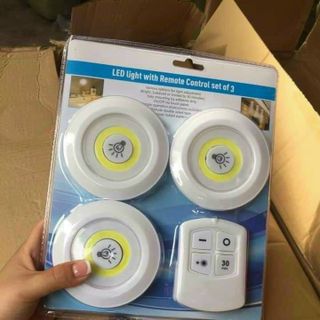 SET 3 ĐÈN LED CÓ ĐIỀU KHIỂN TỪ XA