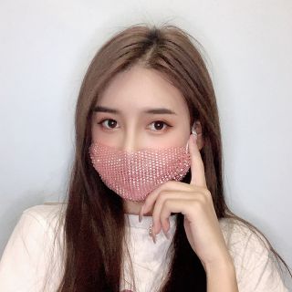 Khẩu Trang Đính Đá