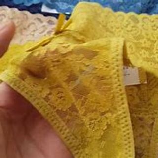 QUẦN LỌT KHE REN