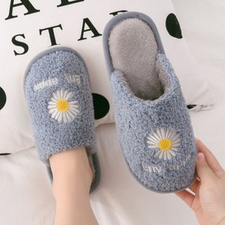 Dép Bông Đi Trong Nhà Hoa Cúc