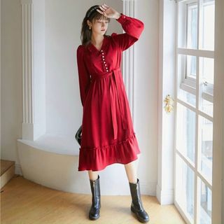 Đầm Xòe Midi Đỏ Cổ Bèo Tay Dài Nút Ngọc - DX0072