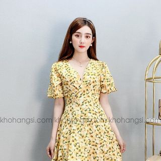 ĐẦM THIẾT KẾ HOA CỔ V
