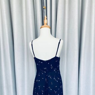 Đầm maxi cổ đổ