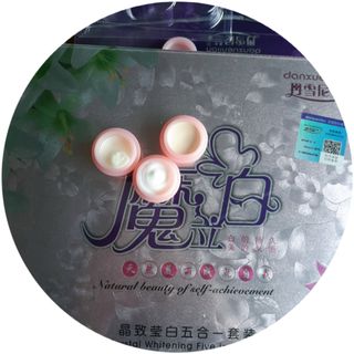 [ ] Kem hòang cung hồng 5 món