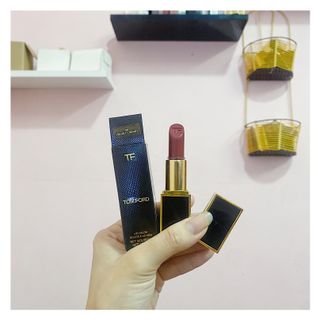 Son tomfford chuẩn ảnh bao thật 1:1 vỏ đỏ vỏ đen