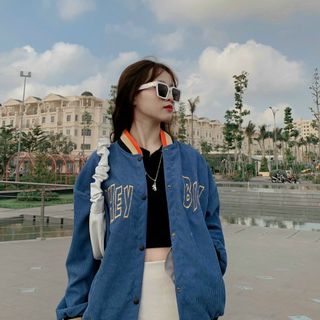 Áo khoác nhung kiểu bomber thêu logo