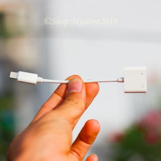 Jack Chuyển Iphone MH030 2 Đầu Ra Jack 3.5 Và Sạc Lingting Có Mic Chơi Game, ,