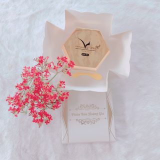 Kem body white plus phiên bản hoàng gia