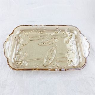 Khay thủy tinh chữ nhật vàng tiệp