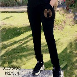 Đồ bộ thể thao hoa cúc đính đá TT459