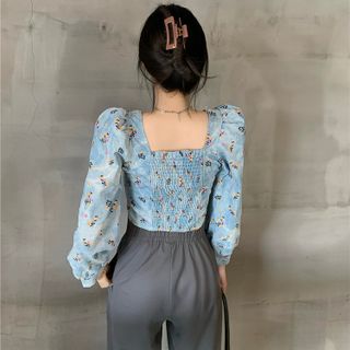 ÁO CROPTOP HOA TAY DÀI CÚP NGỰC