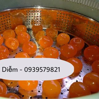 Lòng đỏ trứng muối loại 9gram/quả - Lốc 50 quả