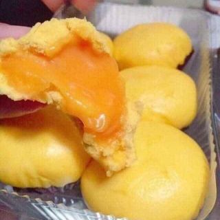 Kem Lòng Đỏ Trứng Muối