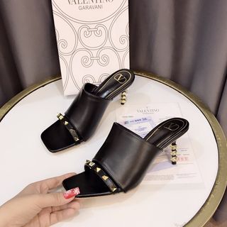 Guốc valenti.no đinh đen