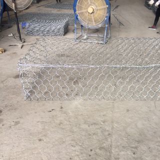 Bảng giá rọ đá mạ kẽm khổ 2x1x1m và 2x1x0.5m mắt 10*12mm tại Hà Nội